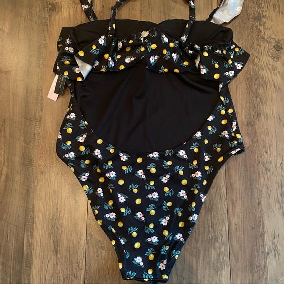 Victoria’s Secret • Lemon Floral Ruffle One-Piece Swimsuit • XL • NWT - Picture 6 of 11